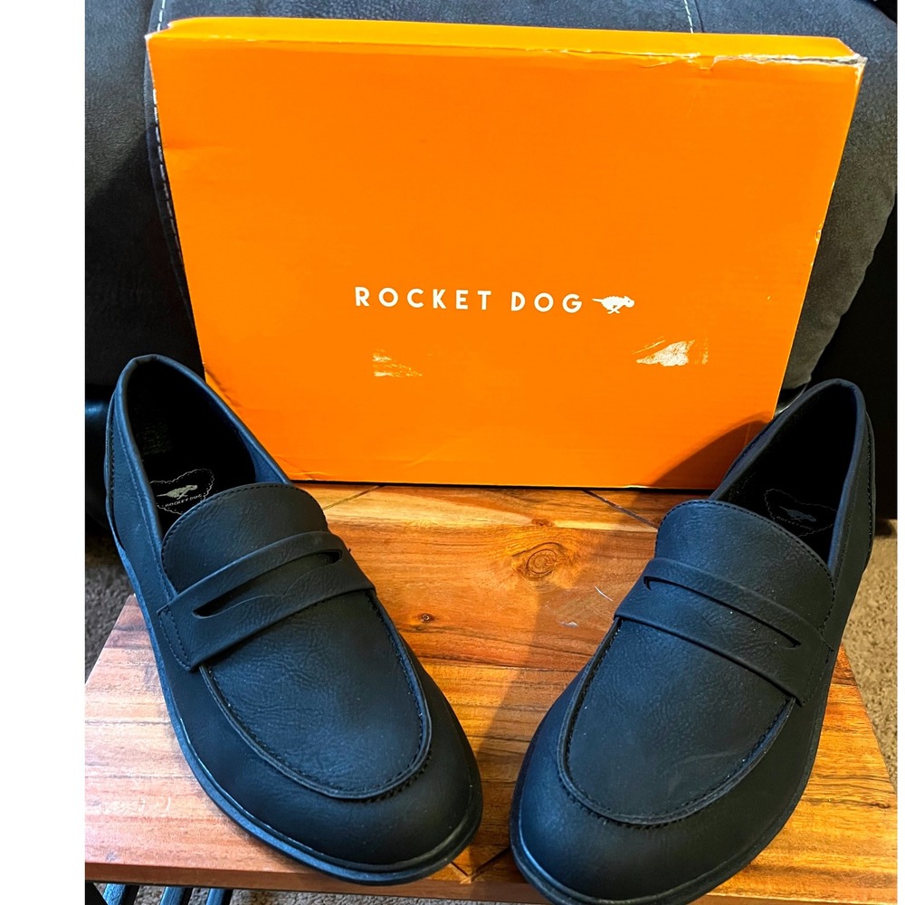 Rocket Dog Black Loafers
